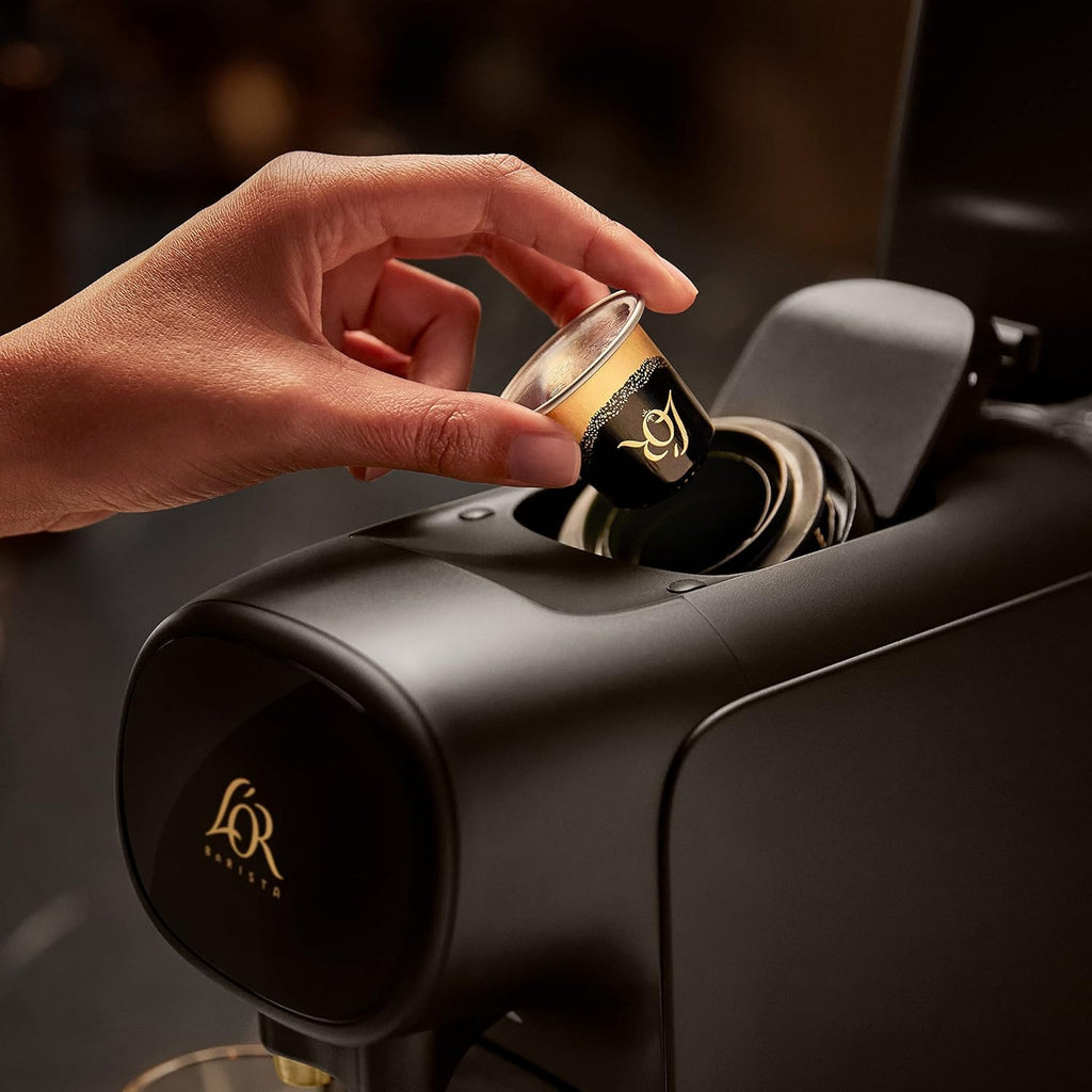 Torano - L'Or Barista Cafetière à capsules Sublime - machine à café à 19 bars, Noir LM9012/60
